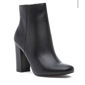 Steve Madden Pixie Bootie